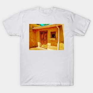 Rustic adobe building watercolor in sunny Taos, New Mexico T-Shirt